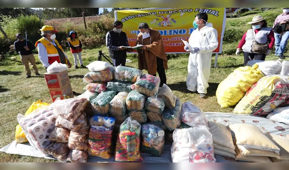 Donación fue entregada a pobladores de la asociación de Mollococha. Donación fue entregada a pobladores de la asociación de Mollococha.