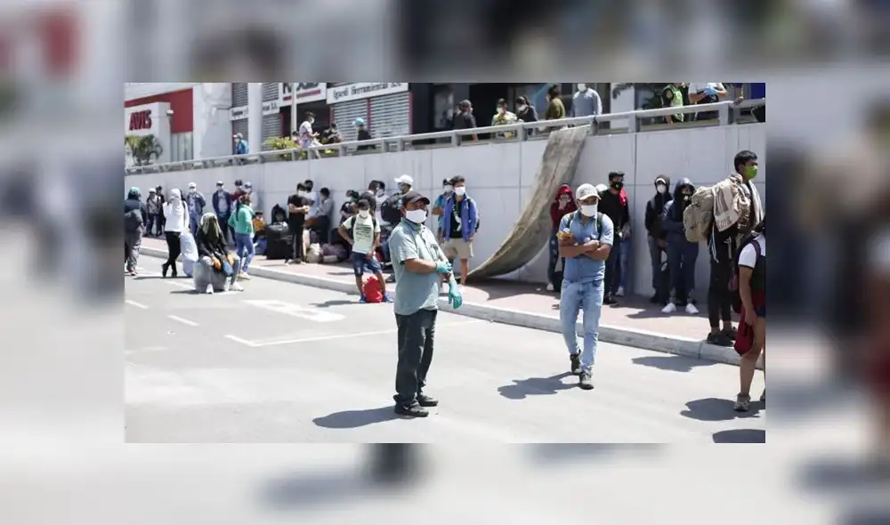 Gobernador regional habría dicho que deben esperar las pruebas hasta el sábado. (Foto: Antonio Melgarejo / La República) Gobernador regional habría dicho que deben esperar las pruebas hasta el sábado. (Foto: Antonio Melgarejo / La República)