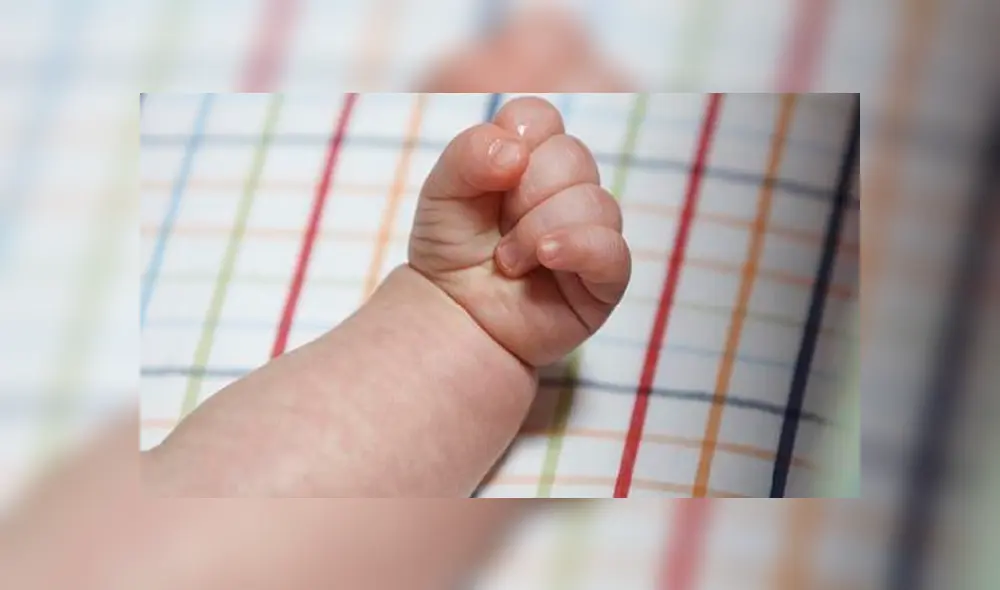 Condenan a hombre que provocó 28 fracturas y mató a su hijo de seis meses Condenan a hombre que provocó 28 fracturas y mató a su hijo de seis meses