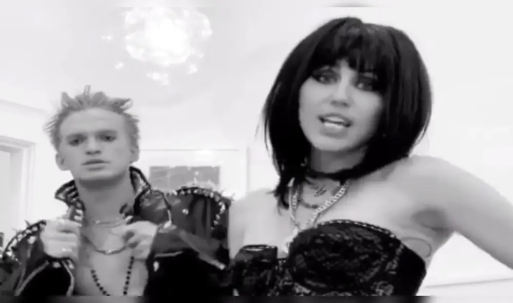 Miley Cyrus y Cody Simpson revolucionan TikTok con sus divertidos y sincronizados pasos de baile