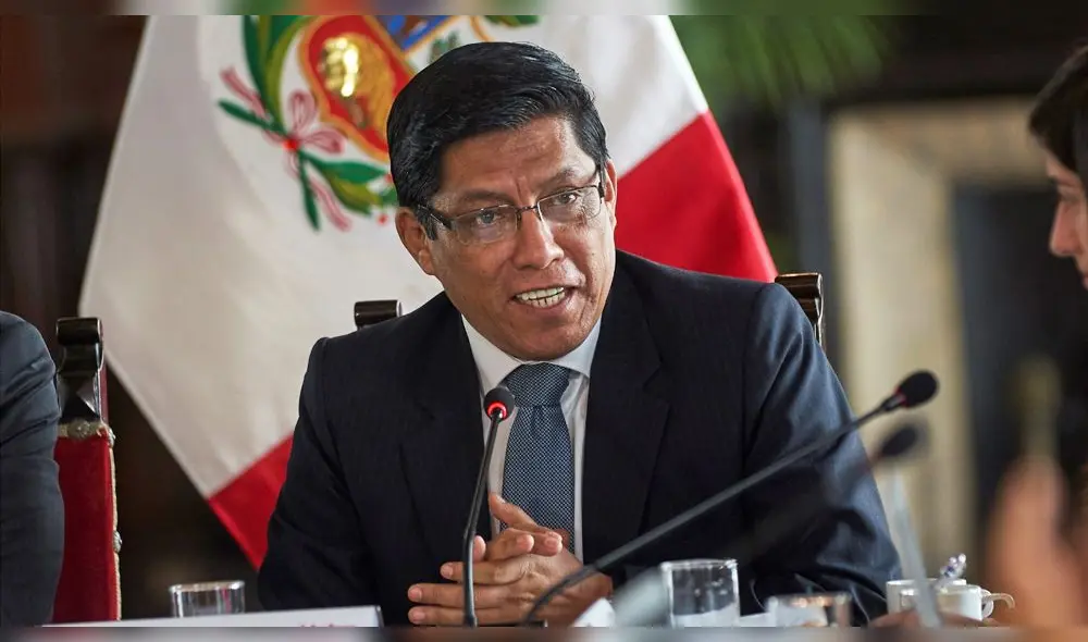 Vicente Zeballos: “Que tribute más quien tiene más ingresos"