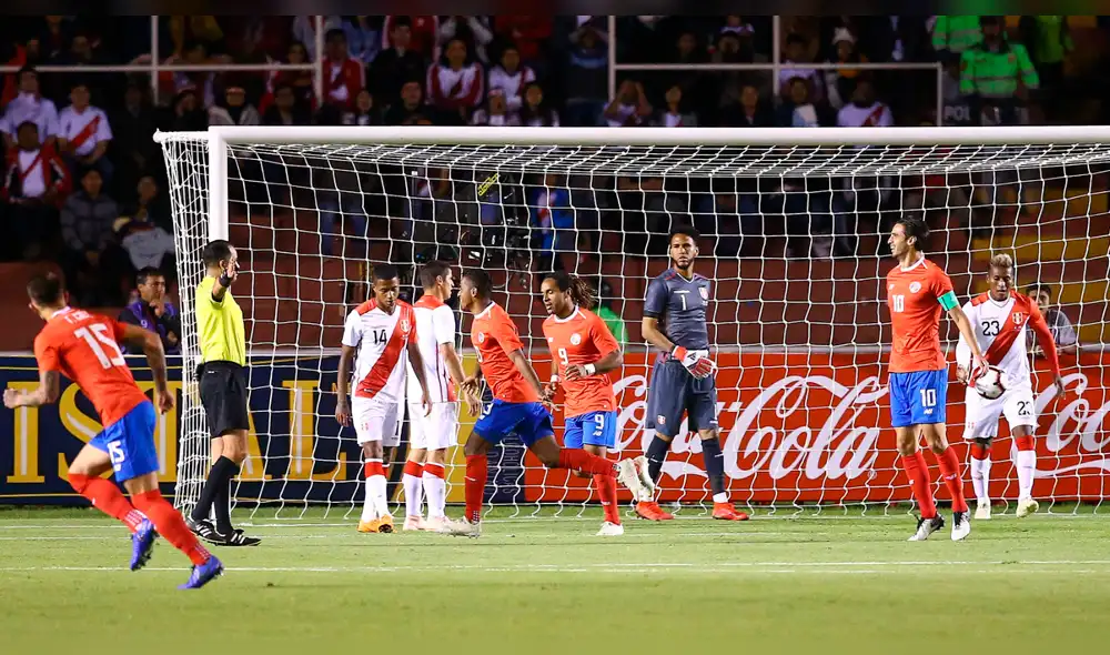Perú perdió Costa Rica por 3-2 en amistoso con errores arbitrales [RESUMEN]