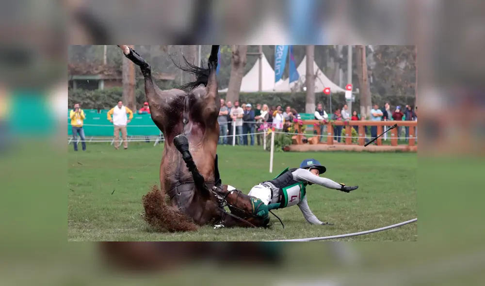 Ruy Leme Da Fonseca sufrió una aparatosa caída durante la competencia ecuestre de Lima 2019. Foto: REUTERS / Guadalupe Pardo