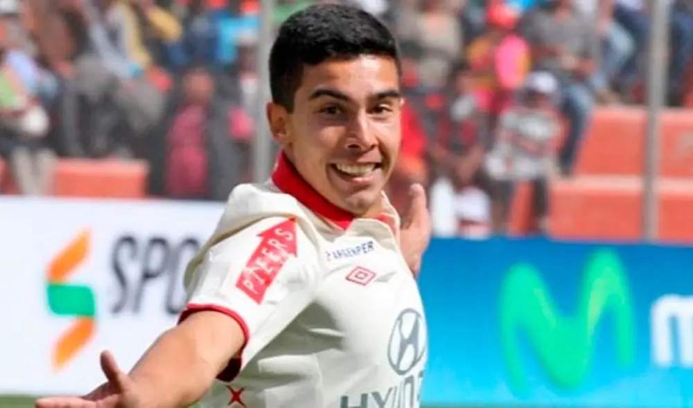 Sebastián Fernández jugó en Universitario el 2013, año en el que quedó campeón. Sebastián Fernández jugó en Universitario el 2013, año en el que quedó campeón.