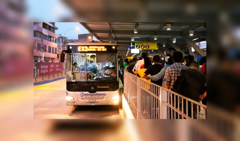 Gran congestión se produjo este lunes en el Metropolitano. Gran congestión se produjo este lunes en el Metropolitano.