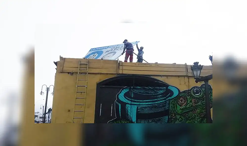 Retiran propaganda política antigua de calles del Callao 