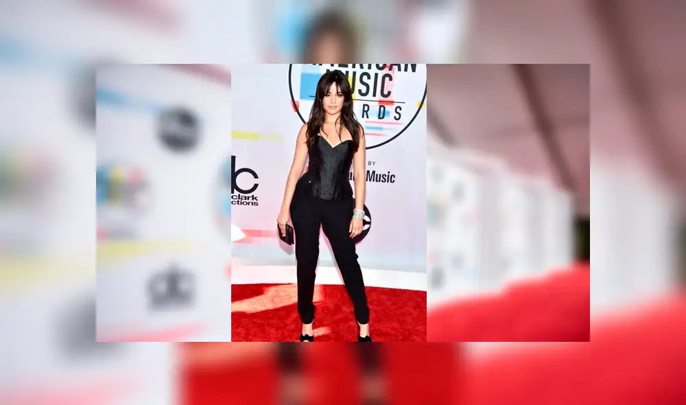 American Music Awards 2018: Taylor Swift se robó todas las miradas en la alfombra roja [FOTOS y VIDEOS]