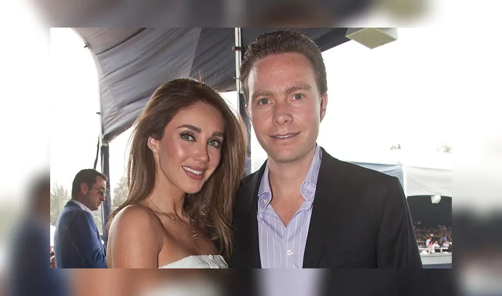 Anahí Puente y Manuel Velasco tienen dos hijos juntos. (Foto: Hola)