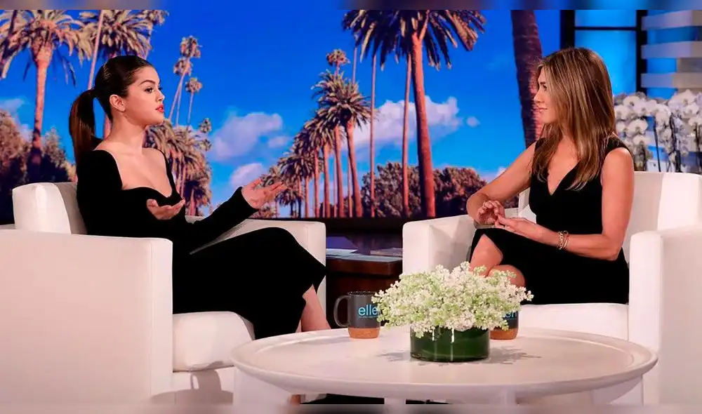 Jennifer Aniston entrevista Selena Gomez en el programa de  Ellen DeGeneres. Foto: Instagram
