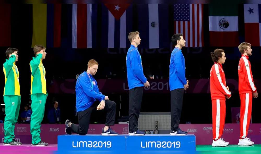 Juegos Panamericanos: esgrimista estadounidense se arrodilló en protesta contra el gobierno de Donald Trump. Juegos Panamericanos: esgrimista estadounidense se arrodilló en protesta contra el gobierno de Donald Trump.