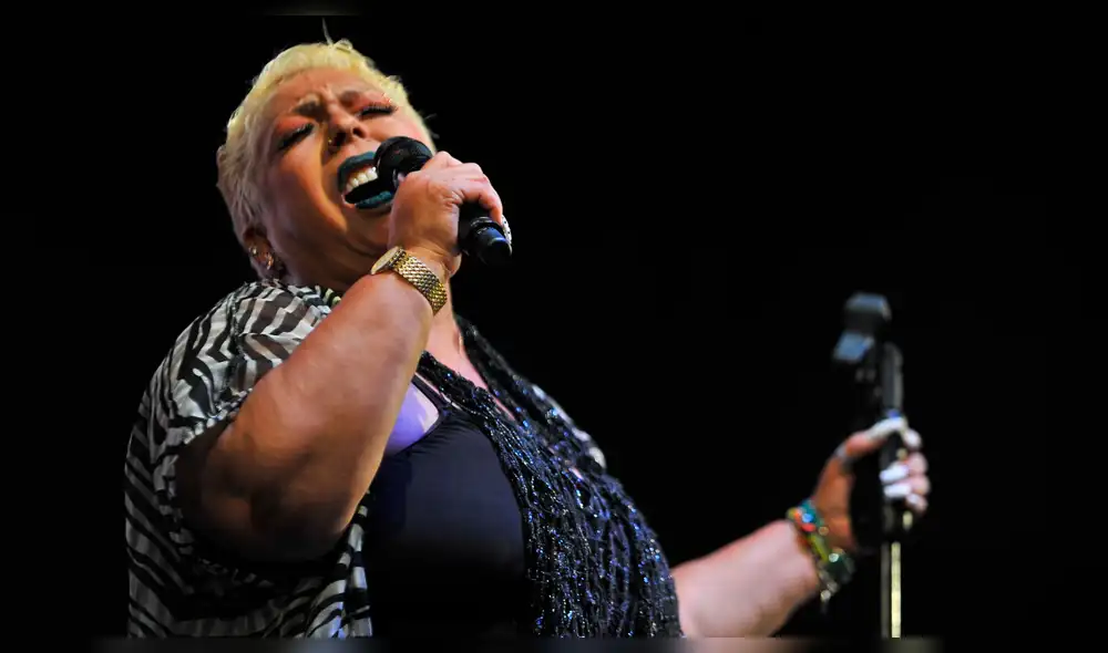 Lucía de la Cruz devastada por la muerte de su madre a sus 99 años [FOTOS]