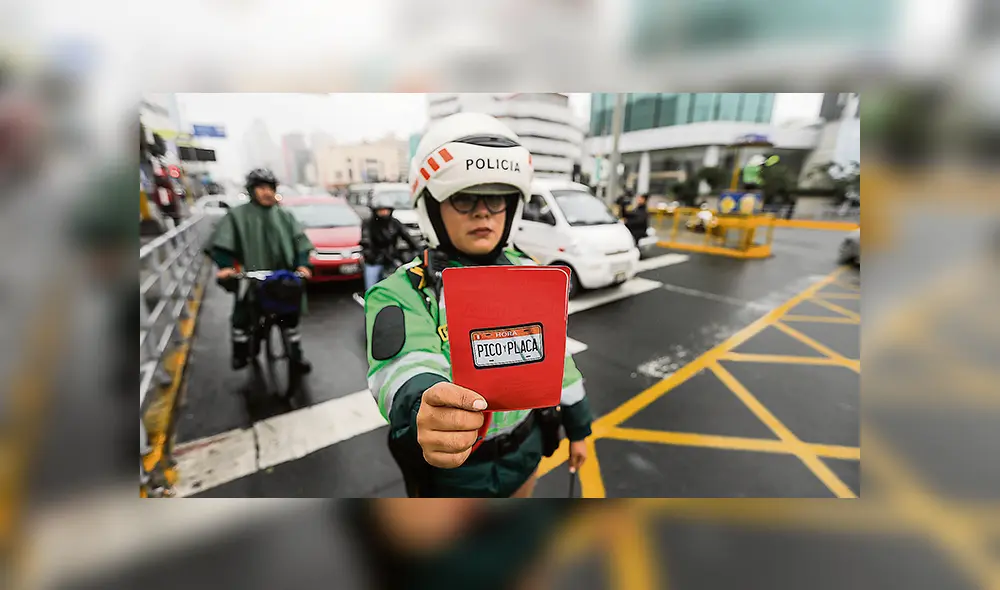 Medida. Según Lima, el 90% de autos cumplen con 'pico y placa'. Medida. Según Lima, el 90% de autos cumplen con 'pico y placa'.