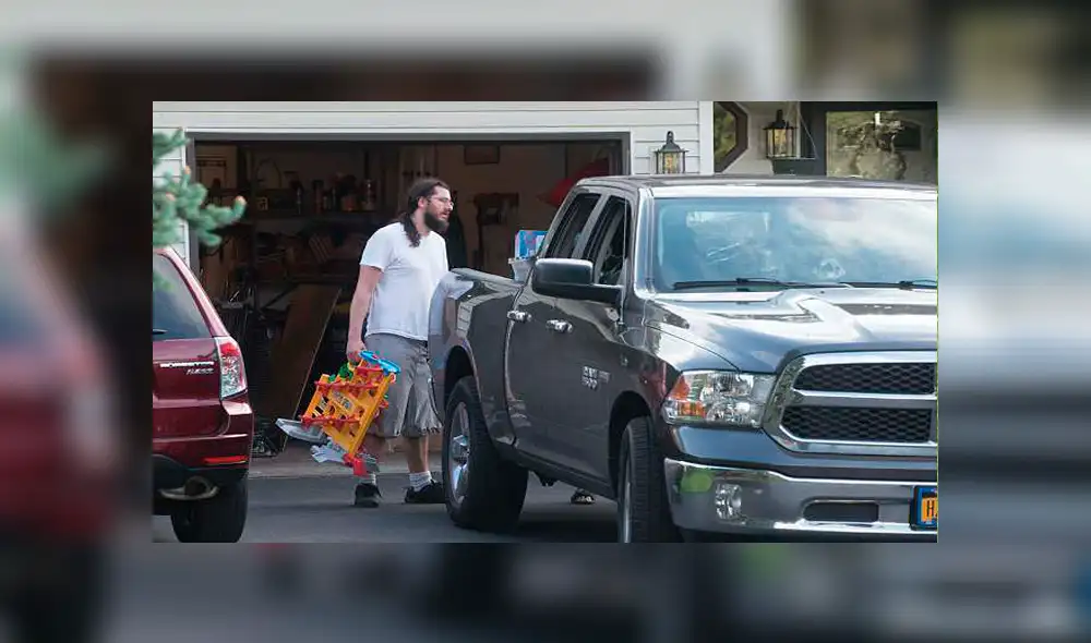 EE.UU.: millenial demandado por sus padres finalmente se mudó tras orden judicial