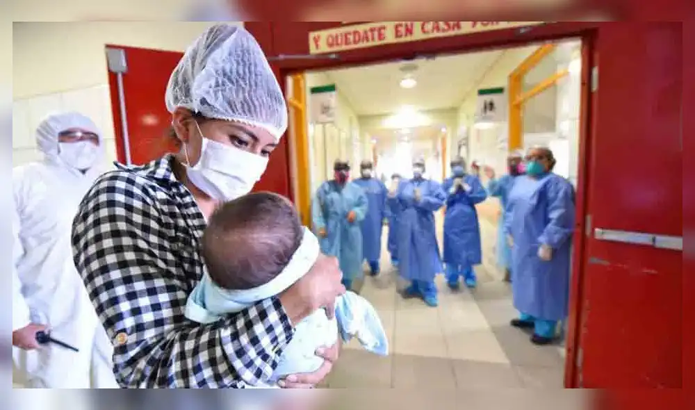 volvieron a nacer. Una madre de 37 años y su bebé se contagiaron con el virus. Tras los cuidados lograron curarse. volvieron a nacer. Una madre de 37 años y su bebé se contagiaron con el virus. Tras los cuidados lograron curarse.