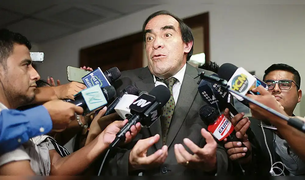 Lescano dice que no hubo acoso sino un “pleno consentimiento” Lescano dice que no hubo acoso sino un “pleno consentimiento”