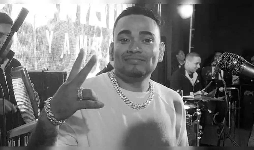 El salsero reveló que la joven es la nueva "protagonista" de su historia de amor. El salsero reveló que la joven es la nueva "protagonista" de su historia de amor.