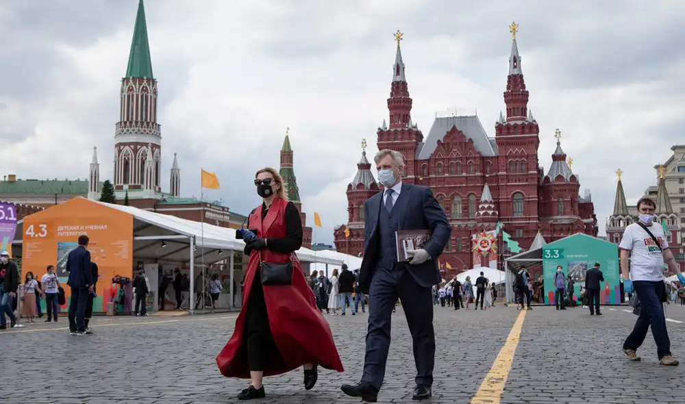 Moscú registró 825 nuevos contagios por coronavirus en las últimas 24 horas. Foto: AP Moscú registró 825 nuevos contagios por coronavirus en las últimas 24 horas. Foto: AP