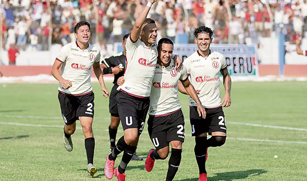 universitario universitario