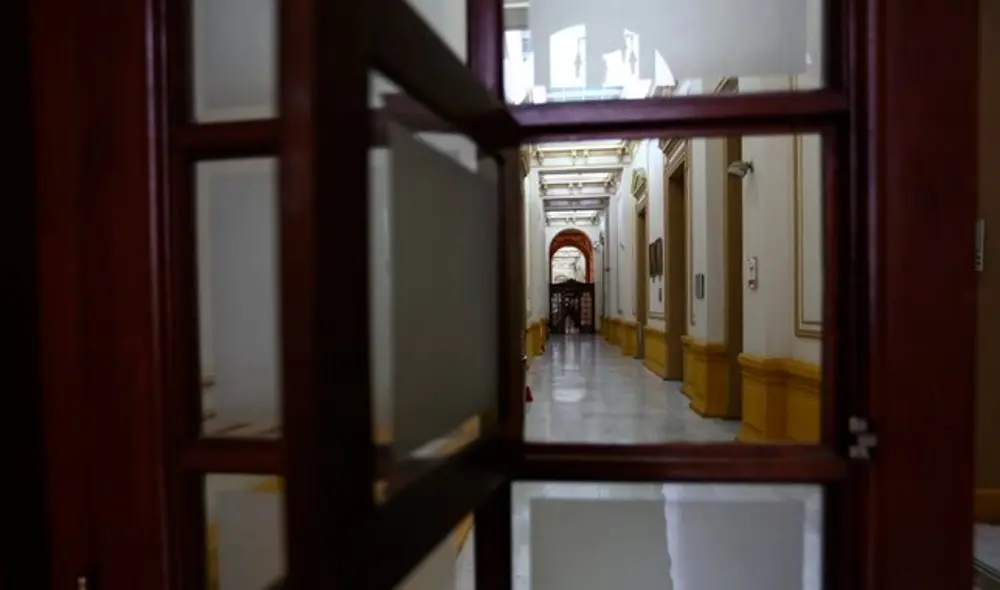 Congresista Leslye Lazo dio positivo en coronavirus Congresista Leslye Lazo dio positivo en coronavirus