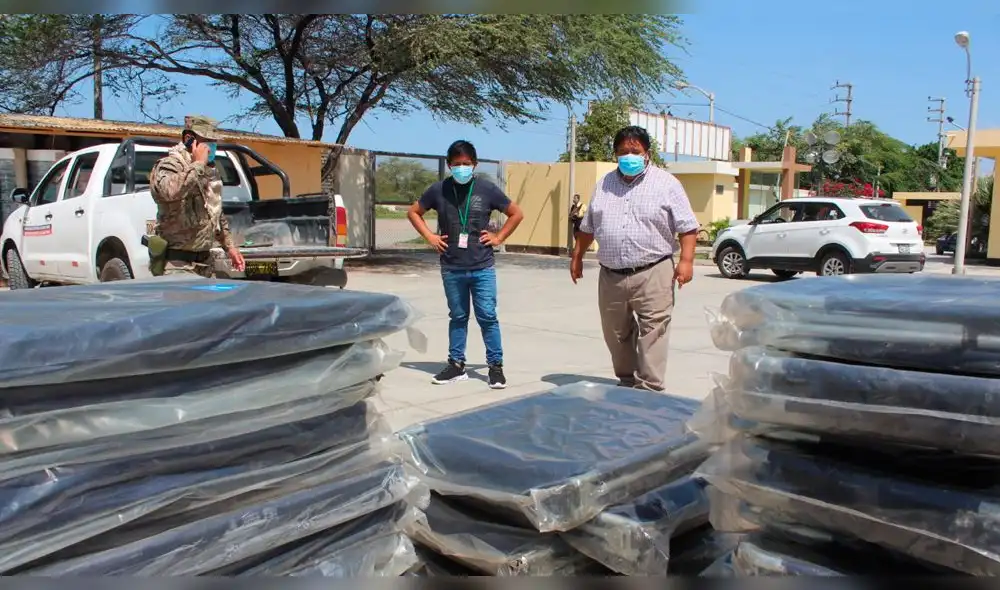 Alcalde Augusto Sipión retira camas para albergues Alcalde Augusto Sipión retira camas para albergues