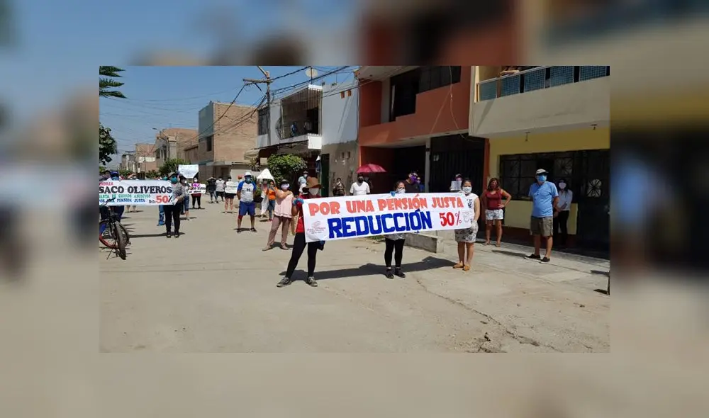 Padres afirman que también se han visto perjudicados por las restricciones de tránsito, pues sus negocios se han paralizado. (Foto: GLR - URPI) Padres afirman que también se han visto perjudicados por las restricciones de tránsito, pues sus negocios se han paralizado. (Foto: GLR - URPI)