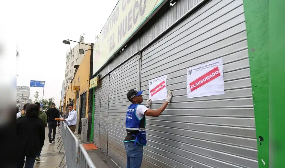 Municipalidad de Lima clausura centro comercial 'El Hueco' [FOTOS]