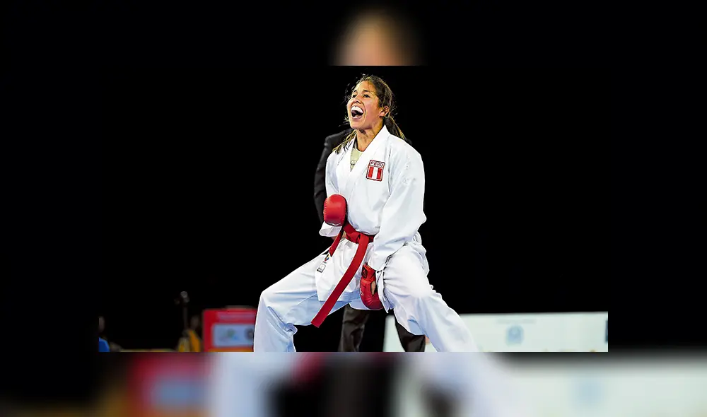 Alexandra se hace Grande en Turquía 