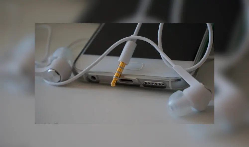 Los audífonos con cable tienen distintos Jack que nos revela las funciones que puede cumplir. Foto: Google.