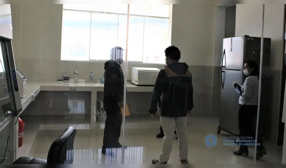 Laboratorio de la UNTRM de Amazonas Laboratorio de la UNTRM de Amazonas