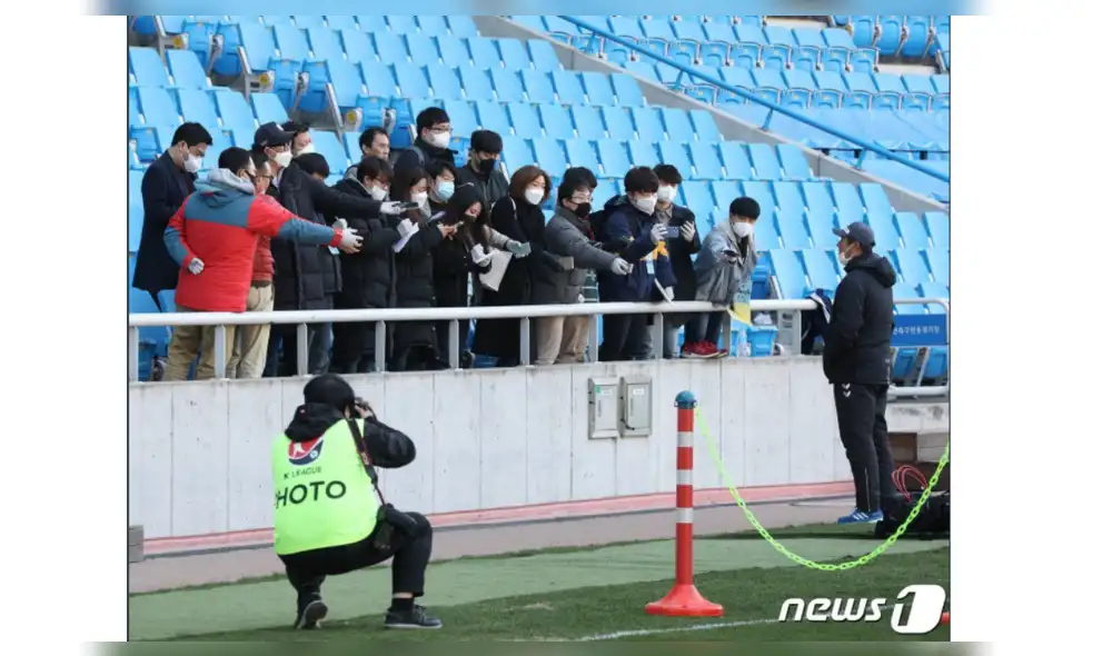 Coronavirus: Corea del Sur ensaya protocolos para reanudar la liga de fútbol. Coronavirus: Corea del Sur ensaya protocolos para reanudar la liga de fútbol.