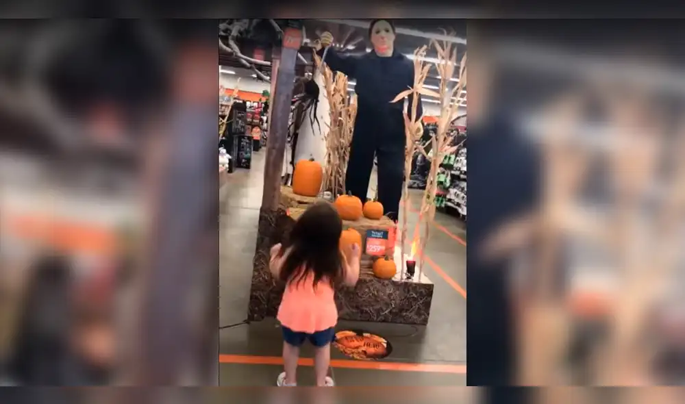 YouTube viral: niña baila con muñeco de 'halloween', pero detalle alarma [VIDEO]