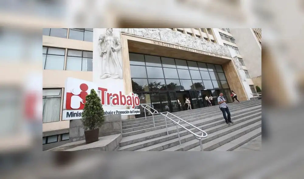 Ejecutivo prepublicó reglamento de la Ley de Productividad y Competitividad Laboral