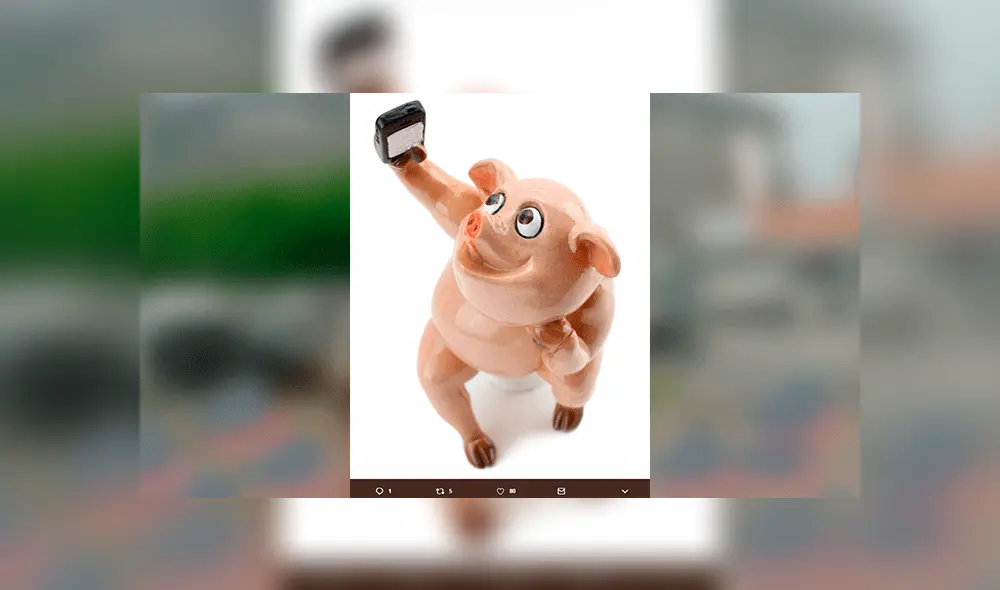 Vía Twitter: Alan García es víctima de memes por su 'selfie' frente al Estadio Nacional [FOTOS]