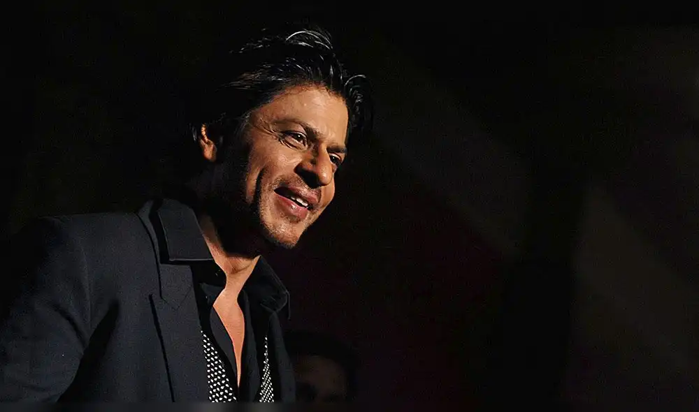 Shah Rukh Khan hizo importantes donaciones a su comunidad en abril del 2020. Foto: AFP