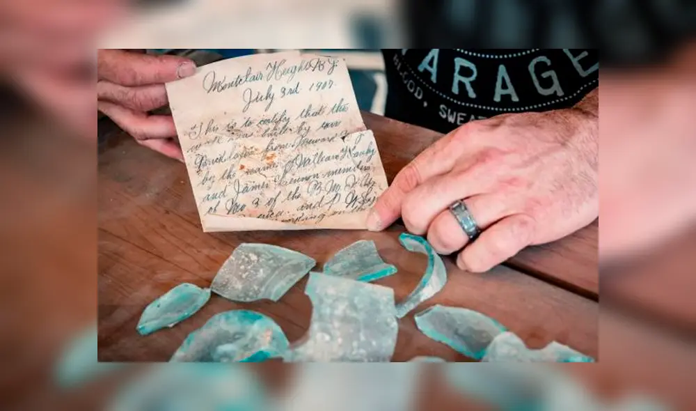 Obrero arreglaba una pared y encontró un enigmático mensaje escrito hace 112 años [VIDEO]