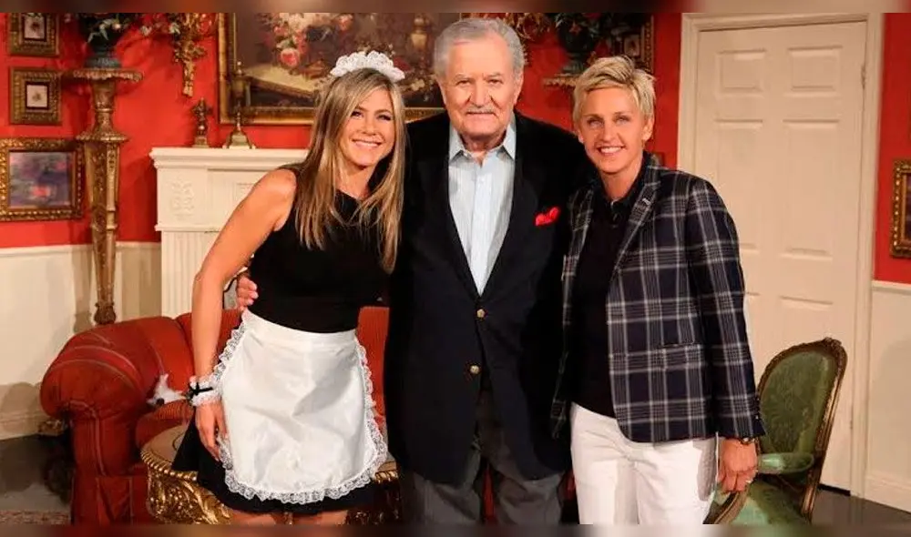 Jennifer Aniston comparte tiernas imágenes inéditas junto a su padre