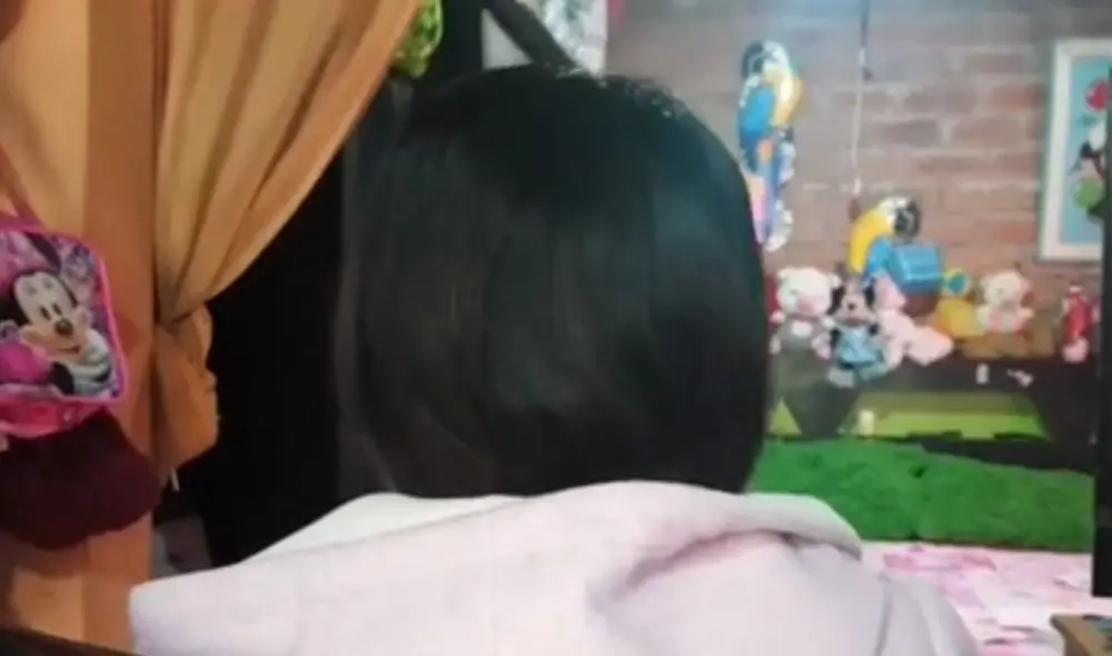 Pide apoyo de las autoridades. Pide apoyo de las autoridades.