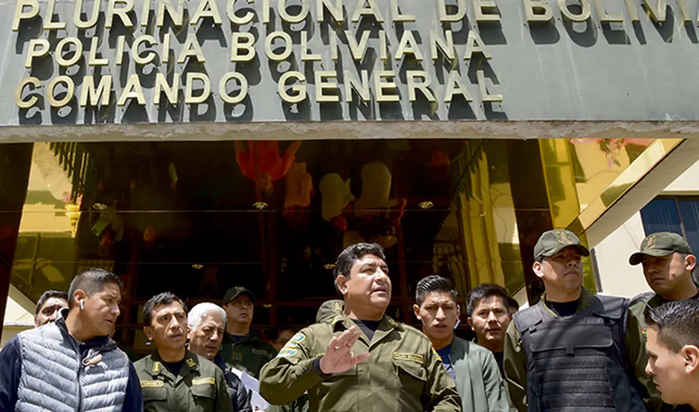Determinación. Comando de las Fuerzas Armadas fijó posición ante la crisis. (Foto: AFP) Determinación. Comando de las Fuerzas Armadas fijó posición ante la crisis. (Foto: AFP)