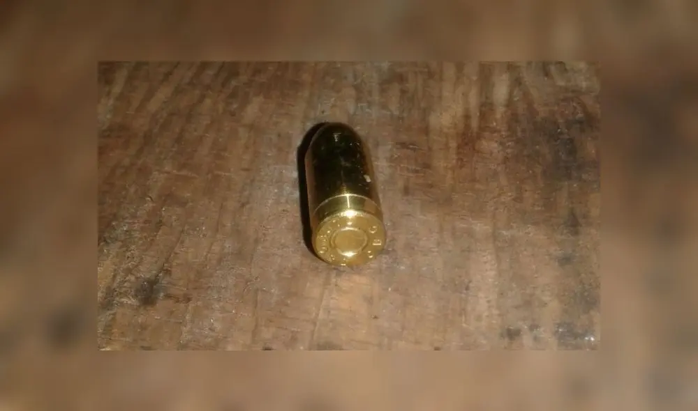 Bala de amenaza dejada en el campamento de la concesión de Demetrio Pacheco en el 2017. (Foto: archivo Mongabay Latam)