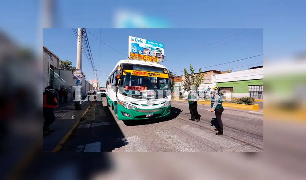 Más de 700 buses están autorizados para circular.