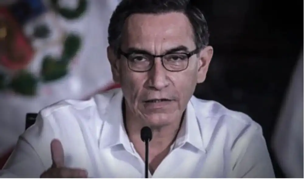 Descontento por manejo de la crisis y cae Vizcarra Descontento por manejo de la crisis y cae Vizcarra