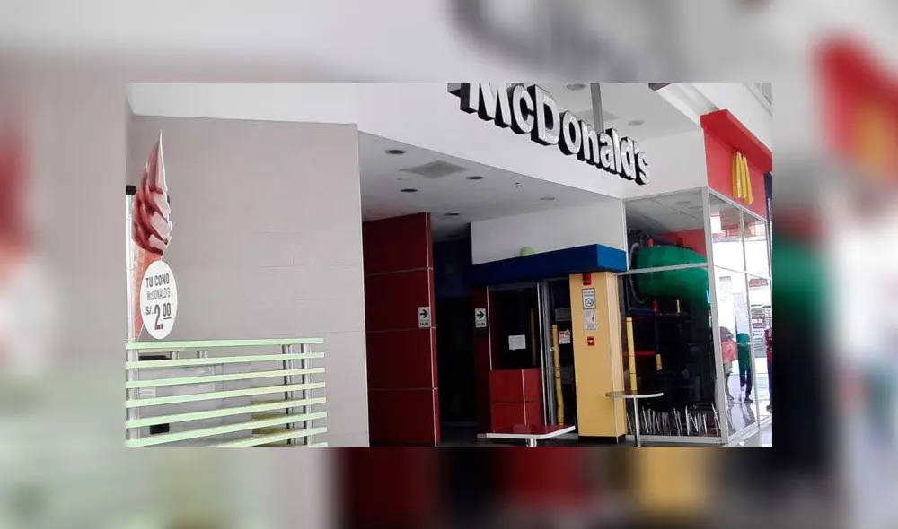 Local de McDonald's en Mall de Bellavista Local de McDonald's en Mall de Bellavista