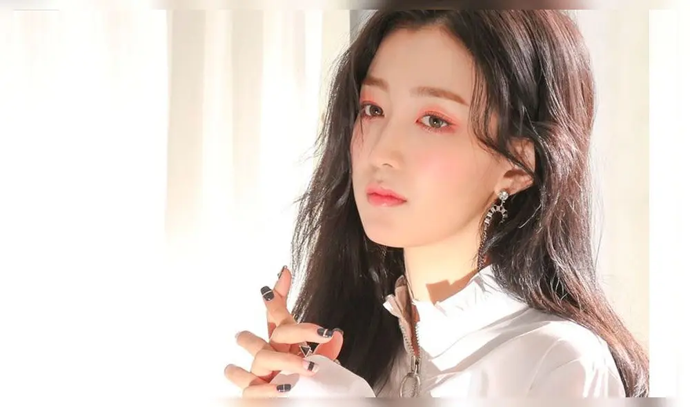 Hana (Shin Bo Ra) es la líder, vocalista, rapera y bailarina del grupo K-Pop, Gugudan.