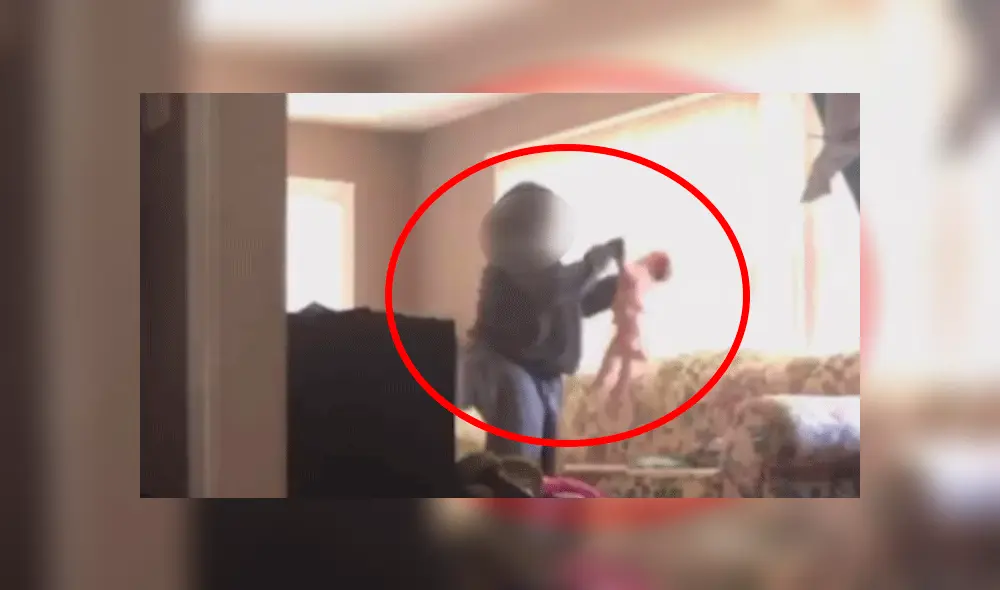 Ponen una cámara oculta en su casa y descubren lo que hace una niñera con su hija [VIDEO]