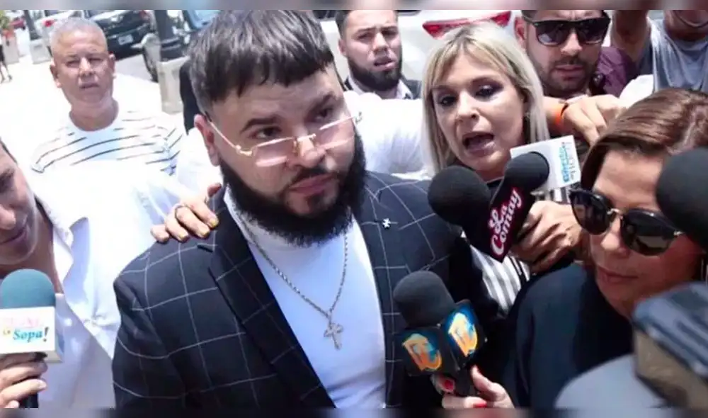 Farruko se salva de ir a la cárcel tras conmovedora defensa ante juez 