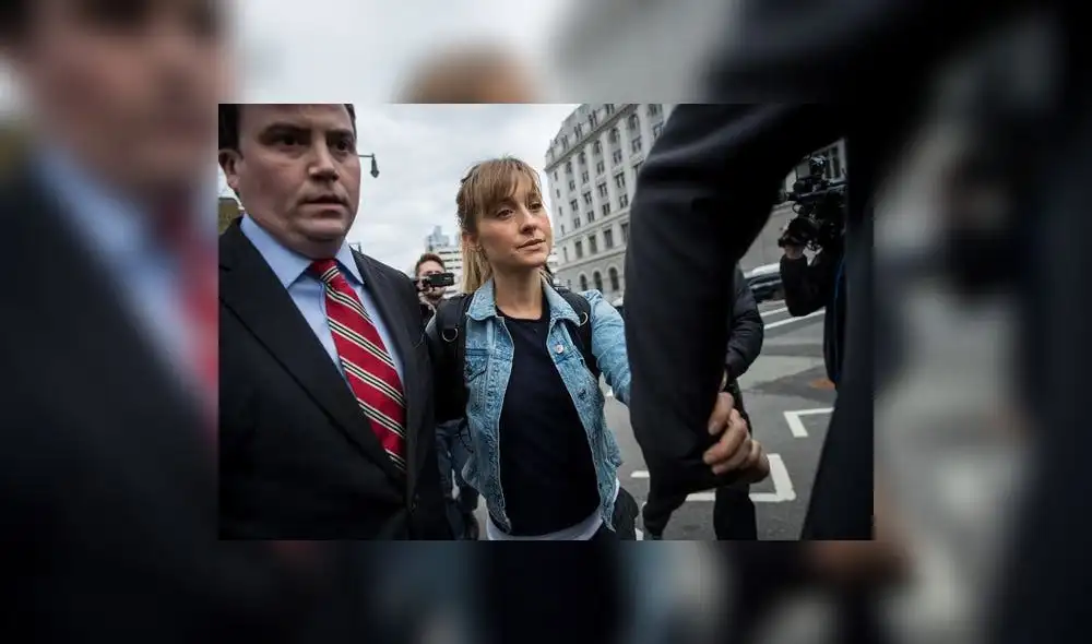 Allison Mack se declaró culpable de conspiración para tráfico sexual. (Foto: The New York Times)