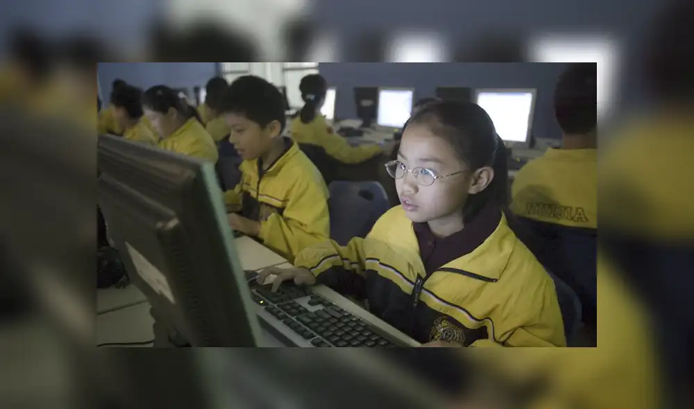 Autoridades afirmaron que no es necesario que los estudiantes usen las mascarillas. Foto: EFE/referencial Autoridades afirmaron que no es necesario que los estudiantes usen las mascarillas. Foto: EFE/referencial