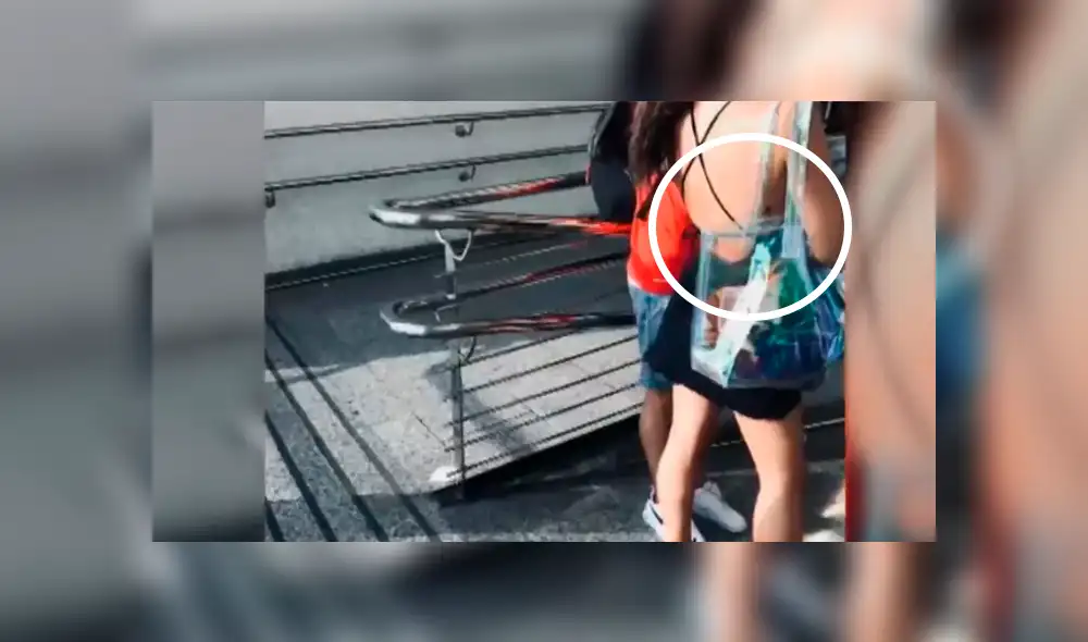 España: mujer es obligada a bajar de avión por usar “body escotado”