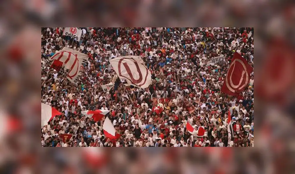 Hinchas cremas gritaron goles de Unión Comercio