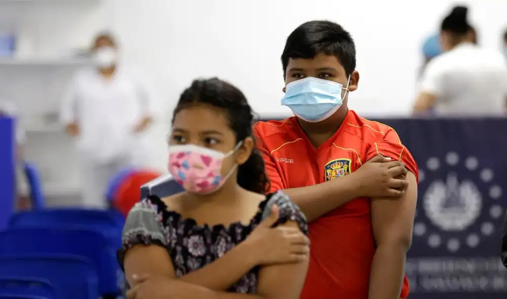 La fórmula para niños es un tercio de la dosis de la vacuna para adultos. Foto: EFE